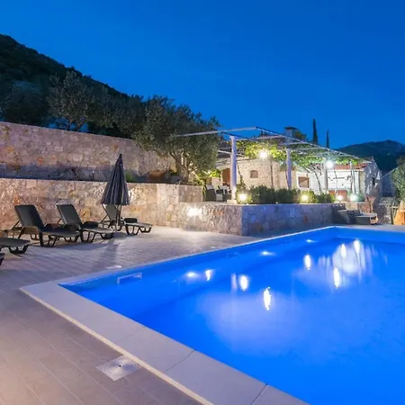 別荘 Ferienhaus Fuer 4 Personen 1 Kind Ca 85 Qm In Stankovic Bei Orebic, Dalmatien Sueddalmatien オレビック