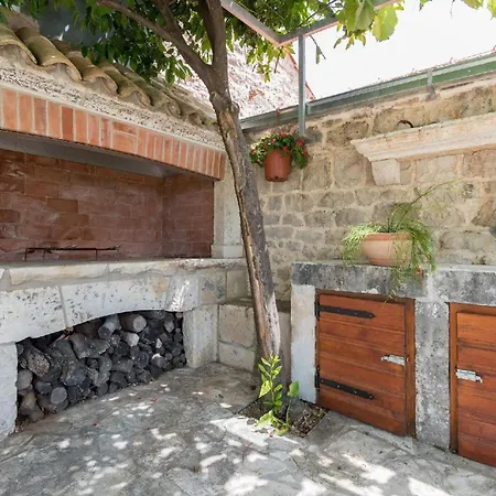 Ferienhaus Fuer 4 Personen 1 Kind Ca 85 Qm In Stankovic Bei Orebic, Dalmatien Sueddalmatien 別荘 オレビック